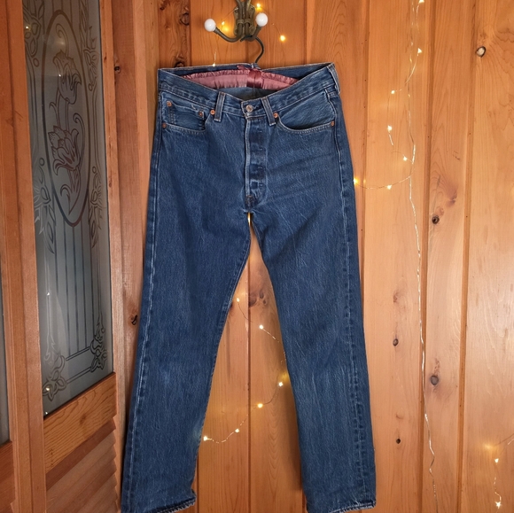 Levi's Classic Straight Fit Denim Jeans - Picture 2 of 5